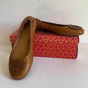 Tory Burch Reva Minnie Logo Ballerina Flat size 10